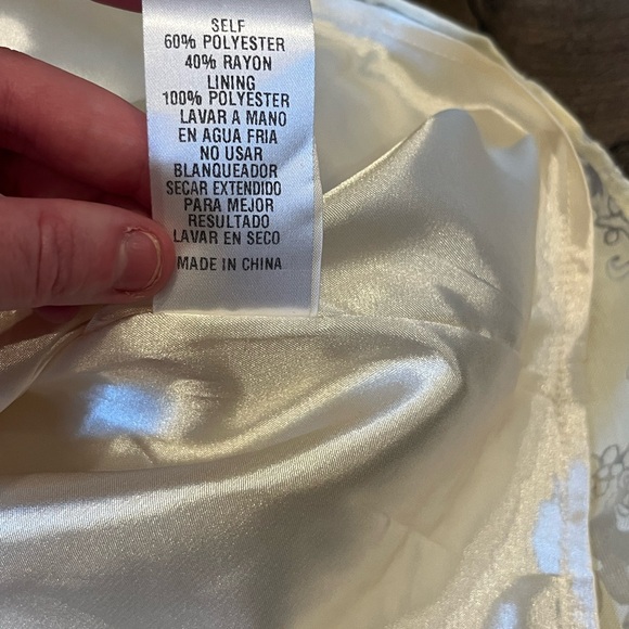 Storia Textured Baby Doll Mini Dress - Picture 10 of 17